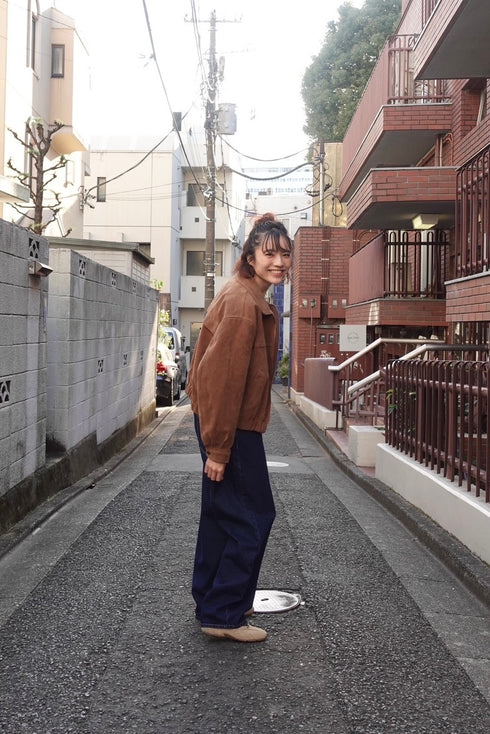 カーブシルエットデニム